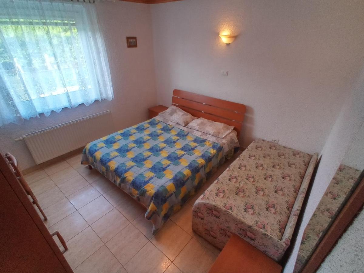 Sobe Mara Habitación en casa particular Ankaran